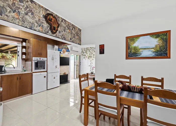 Demetris Appartement